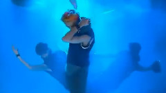 Wolf現場四合一intro部分