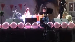 Tiffany Instagram演唱Yello Light影音1則