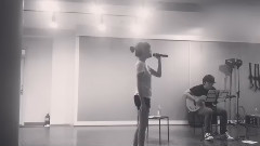帕尼 Instagram更新練習室兩則合并