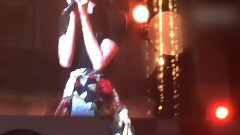 和允飯一起合唱小幸運