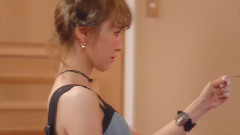 Russian Roulette 預告版