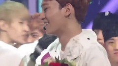K-POP愛豆一位獲獎瞬間 暴風哭泣