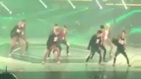 EXO&劉大神合作舞臺