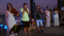 Matheus & Kauan - Ser Humano Ou Anjo 現場版