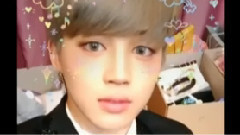 snow更新:簽售會自拍的樸智旻JIMIN