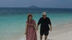 紫銅婚浪漫牽手普吉島