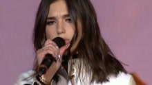 Dua Lipa - Hotter Than Hell Jingle Bell Ball現場版 2016