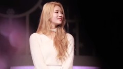 我很堅強 我不哭