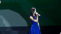 允兒快閃臺灣見面會 甜唱"簡單愛"好迷人