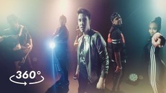 Built To Love(360° 全視角版)
