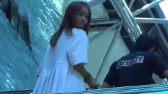 允兒親切和粉絲招手