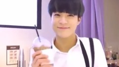 NCT DREAM 咖啡店里這樣玩