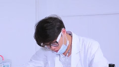 騷年,醫生的大刀已經饑渴難耐!