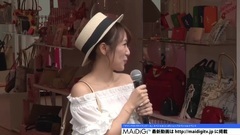 高橋みなみ,"麥わら"&肩出しトップスで登場 サマンサタバサxワンピースのコラボアイテムアピール