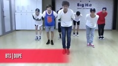 所有KPOP粉絲都會的舞蹈 聽到音樂身體自然舞動