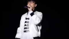 許嵩 - 平行宇宙