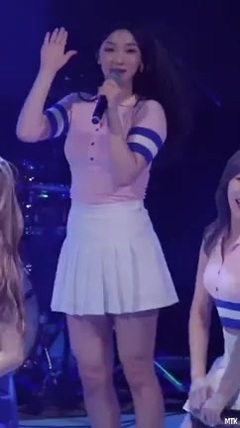 首爾弘益大學慶典祝儀演出