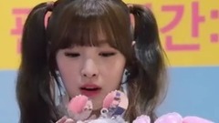 OH MY GIRL - 怒懟只拍忙內的
