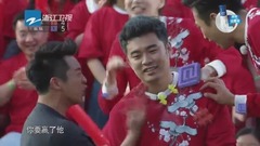 陳赫撕名牌