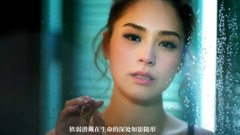 鐘欣潼:雕刻生命 ELLE SHOP拍攝花絮