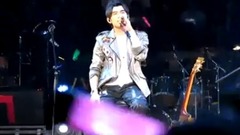 開不了口