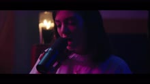 Lorde - The Louvre