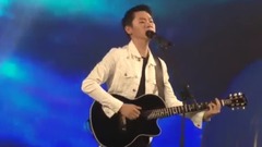 梁博助陣唱享2047全民K歌大賽 動情演唱帶動全場熱情