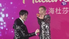 蕭敬騰上海杜莎夫人蠟像揭幕 雨神幽默盡顯私下愛與周董打球
