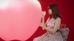AKB48,小嶋陽菜 - "皮ごこちを飲みたい"篇