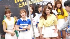 OH MY GIRL - 臨場簽名會