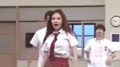 泫雅可愛+性感的舞蹈...竟然被個男人逆襲了