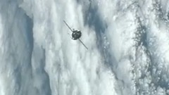 貨運飛船與宇宙空間站對接