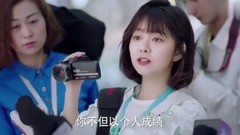 影視原聲 - 電視劇<浪花一朵朵>冤家相遇譚松韻采訪懟祁睿峰
