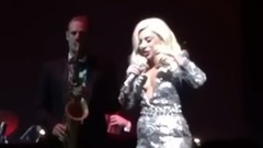 Lady Gaga、碧昂斯歌星們不用麥顯真功的LIVE