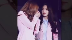 [泰尼TAENY]眼淚成詩,笑著笑著就哭了
