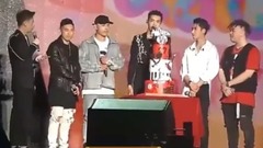 吳亦凡 - 吳亦凡2017生日會現場爆棚數萬粉絲齊祝凡凡生日快樂