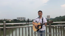  - 小伙唱粵語歌《友情歲月》