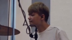 Beside You (在你身邊)