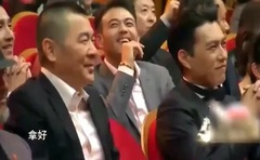 影視原聲 - 賈乃亮給前女友王子文送花李小璐上臺當面收拾了他cut