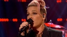 P!nk - P!nk - What About Us 現場版 2017