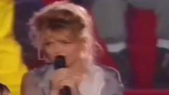 Ella Elle L'a