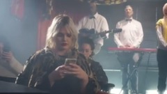 Otan me filas ?ταν με φιλ??