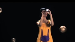 這里怎么有這么多奇怪的人