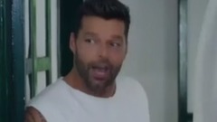 西班牙語歌曲:咬一小口-La Mordidita演唱:Ricky Martin&Yotuel