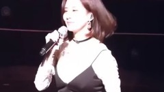 金泰妍演唱會采訪小賢視頻一則