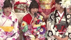 AKB48 - 新成人の宮脇咲良、「黃金世代」と呼んで