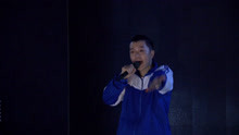  - 王櫟鑫演唱經典歌曲《姐姐妹妹站起來》。嗨翻全場！