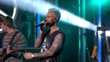 Maroon 5 - What Lovers Do - 現場版 2018