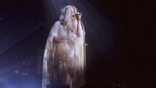 Kesha - Praying - 現場版 2018