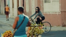 Beatriz Luengo - Aquí Te Espero (Official Video)